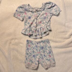 Vintage ‘90’s Floral Toddler Outfit with Ruffle Details